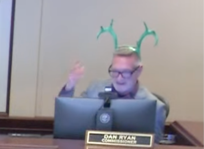 Half-human/half-elk Dan Ryan votes in favor of sticking a huge horse-drinking fountain in the middle of the street.