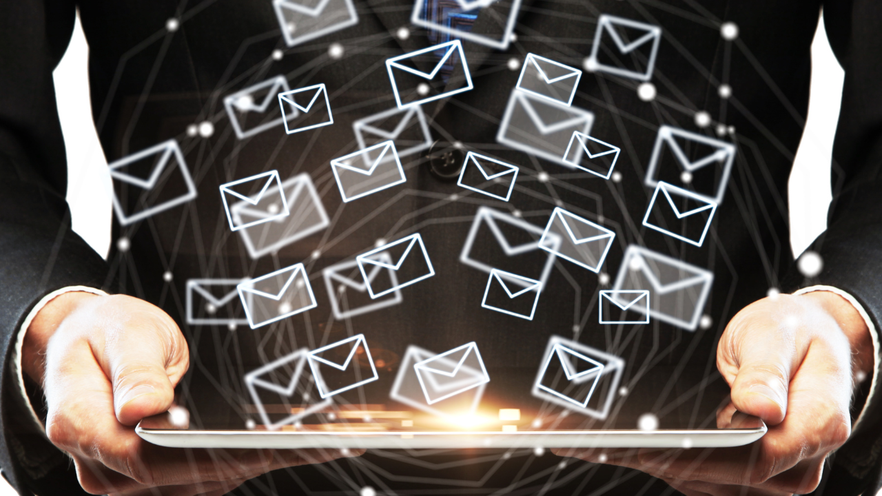 How to Use Email Marketing to Drive Social Engagement